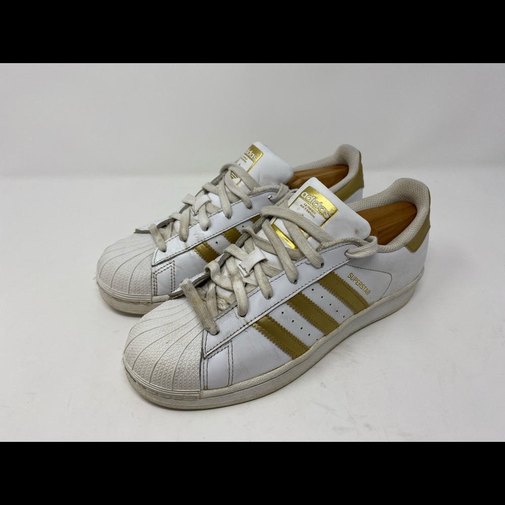 Adidas superstar shell toe womens 7 gold white